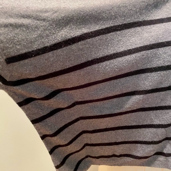 Soft Vince Striped Sweater - Picture 4 of 7